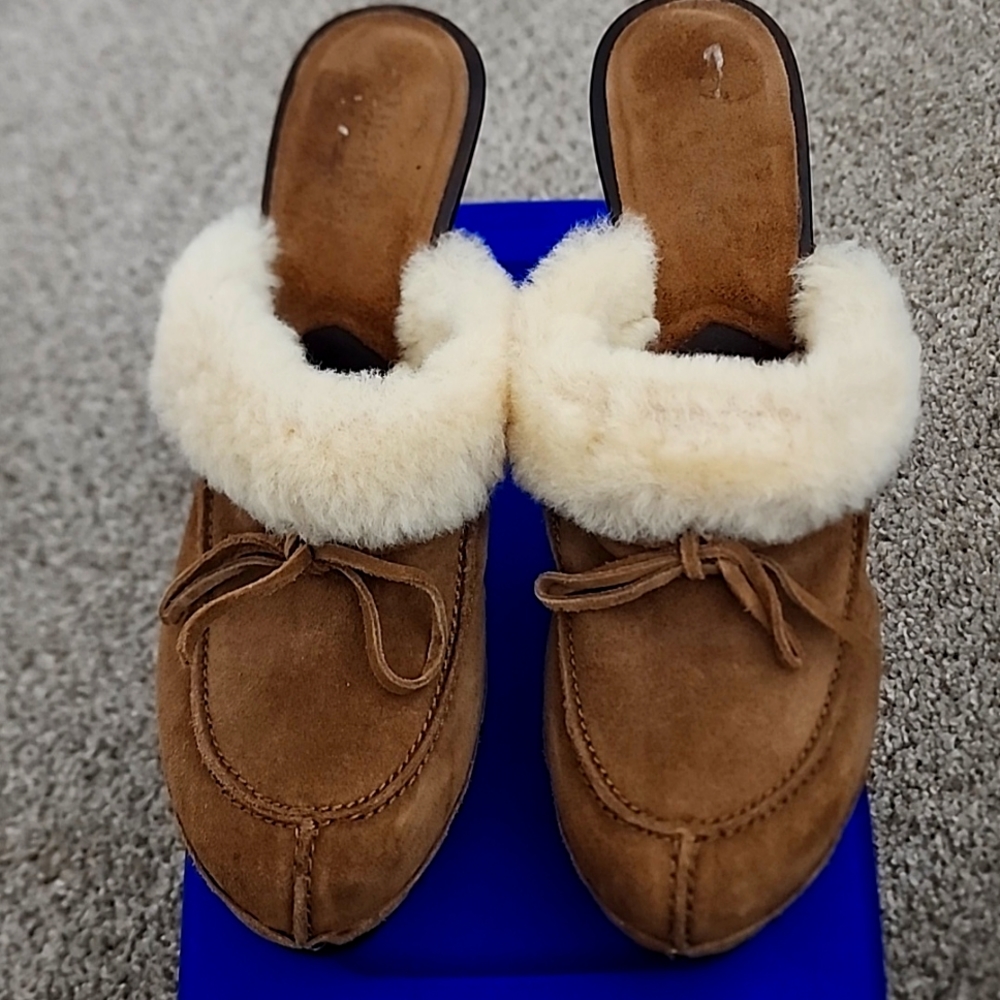 MICHAEL KORS HIGH HEEL SHEARLING CLOGS 10M
